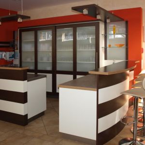 Bar-Ausstattung